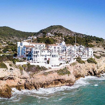 Alojate En Una Torre Sobre El Mar Apartment Sitges Exterior photo