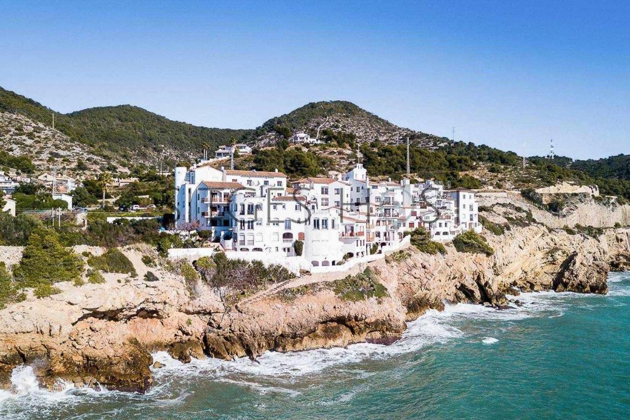 Alojate En Una Torre Sobre El Mar Apartment Sitges Exterior photo